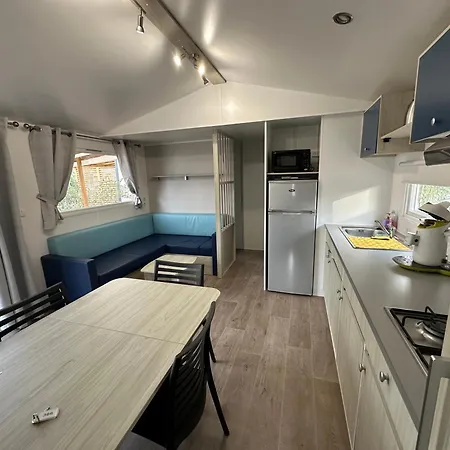 Mobil-home - - Clim, Tv 营地 *