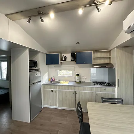 Mobil-home - - Clim, Tv 营地 *